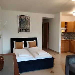  Apartament Holny